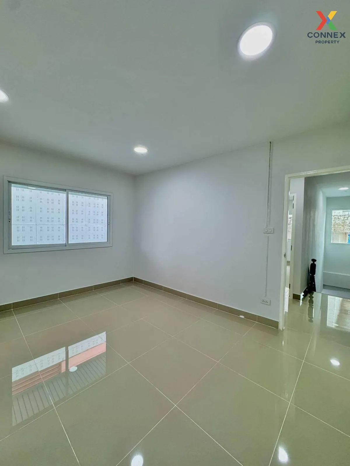 For Sale Townhouse/Townhome  , Baan Buathong 1 , high floor , MRT For Sale Townhouse/Townhome  , Baan Buathong 1 , high floor , MRT