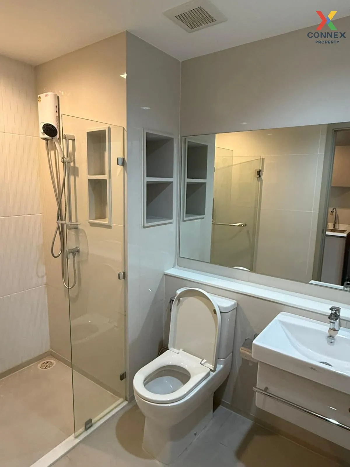 เช่าคอนโด  ไลฟ์ ลาดพร้าว BTS-ห้าแยกลาดพร้าว จอมพล  เขต จตุจักร กร