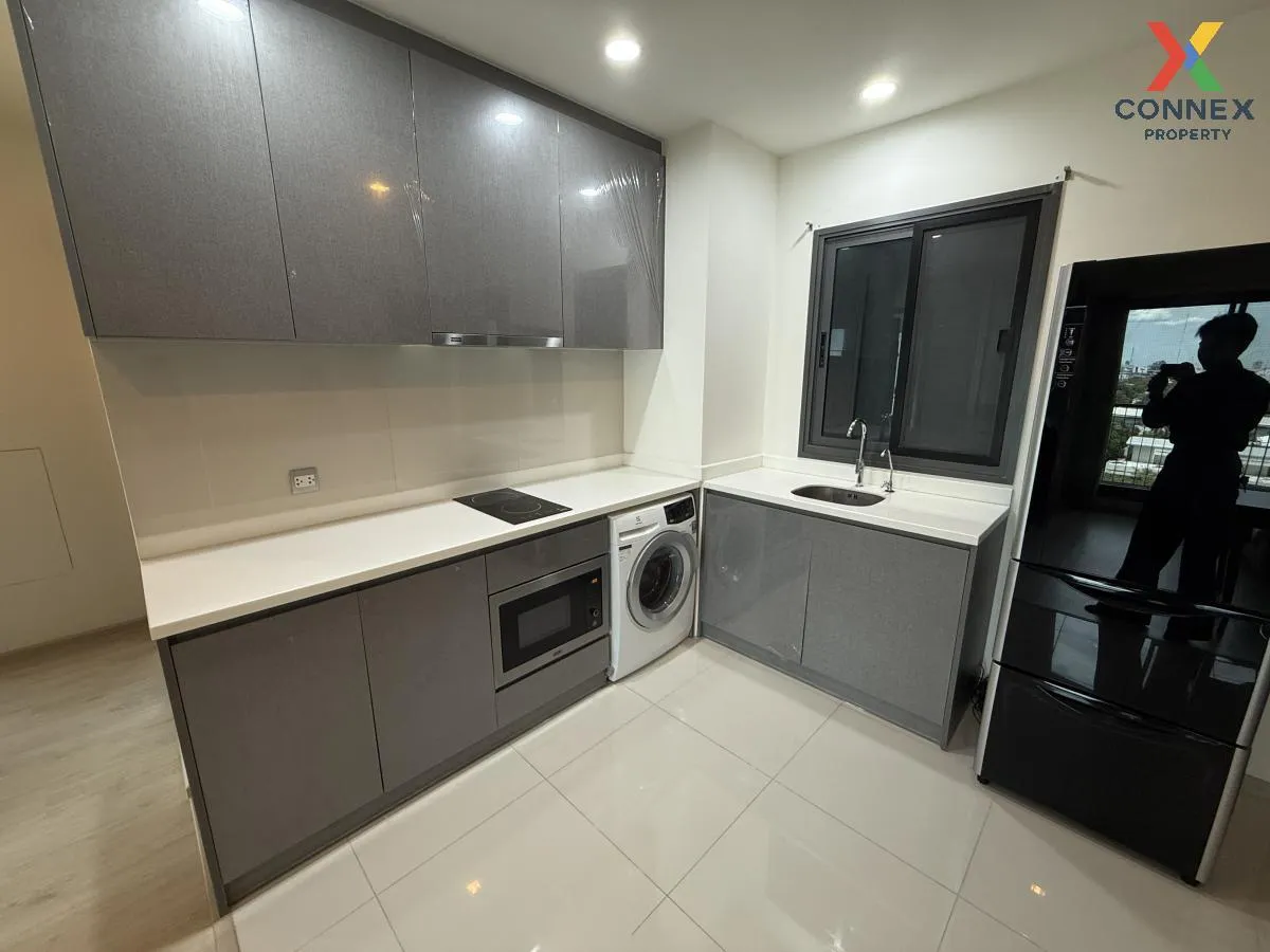 For Rent Condo , RHYTHM Rangnam , corner unit , newly renovated , 2