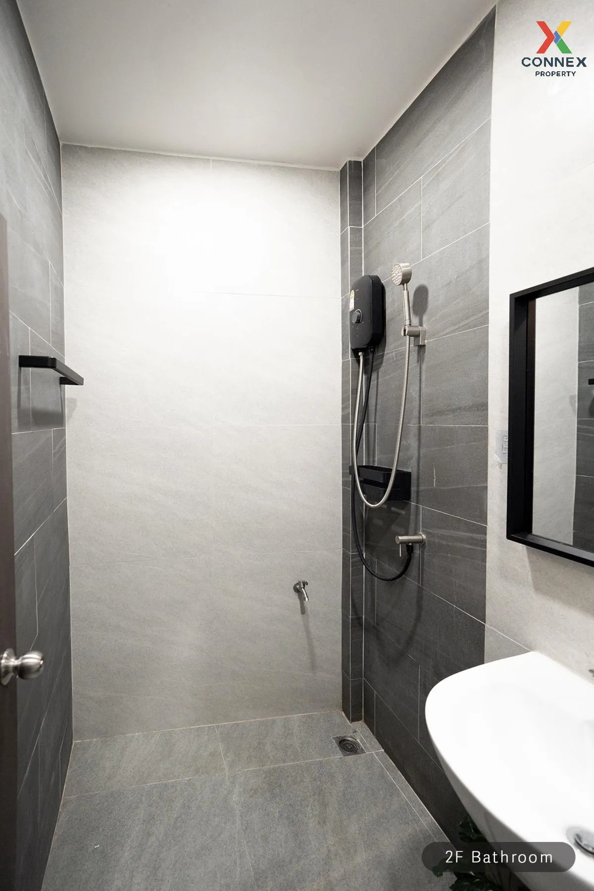 เช่าทาวน์เฮ้าส์/ทาวน์โฮม  อยู่เจริญ 29 รีโนเวทใหม่ สามเสนนอก เขต 