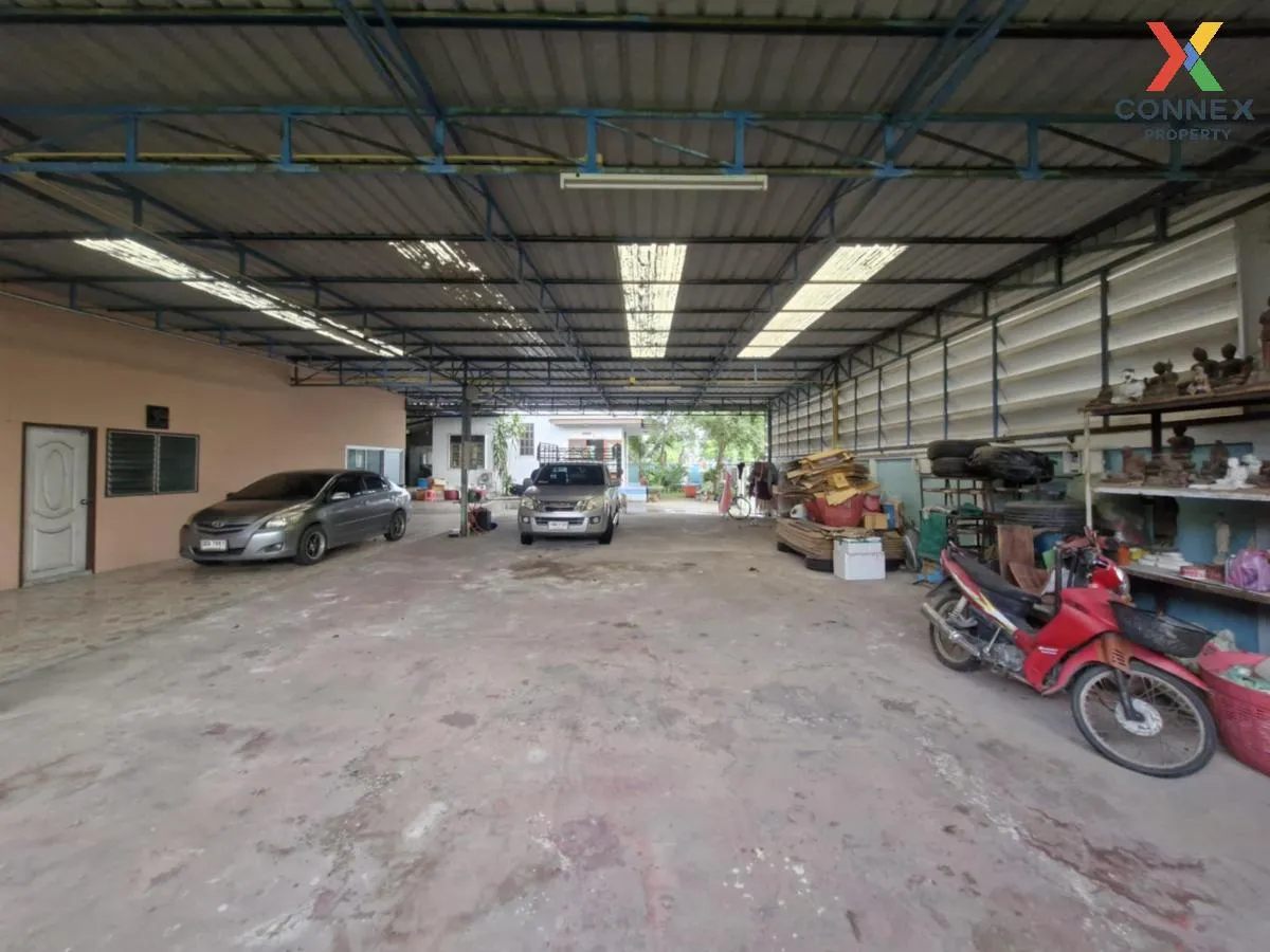 ขายบ้านพร้อมที่ดิน พุทธมณฑลสาย 2 บางแวก เขต บางแค กรุงเทพ CX-1295