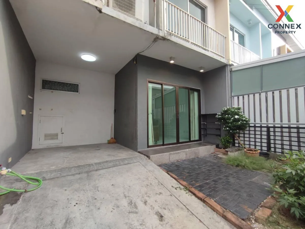 For Sale Townhouse/Townhome  , The Connect 15 Onnut , Prawet , Pr 2