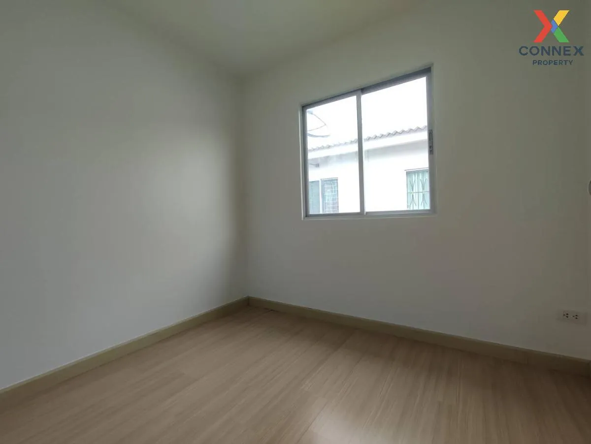 For Sale Townhouse/Townhome  , The Connect 15 Onnut , Prawet , Pr