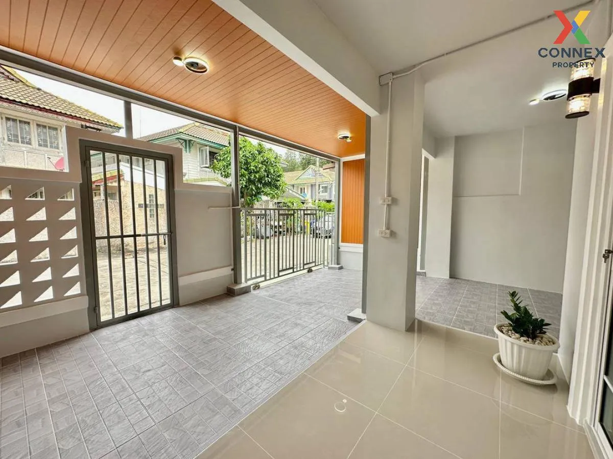 For Sale Townhouse/Townhome  , Baan Pruksa 18 Bangyai , newly ren For Sale Townhouse/Townhome  , Baan Pruksa 18 Bangyai , newly ren