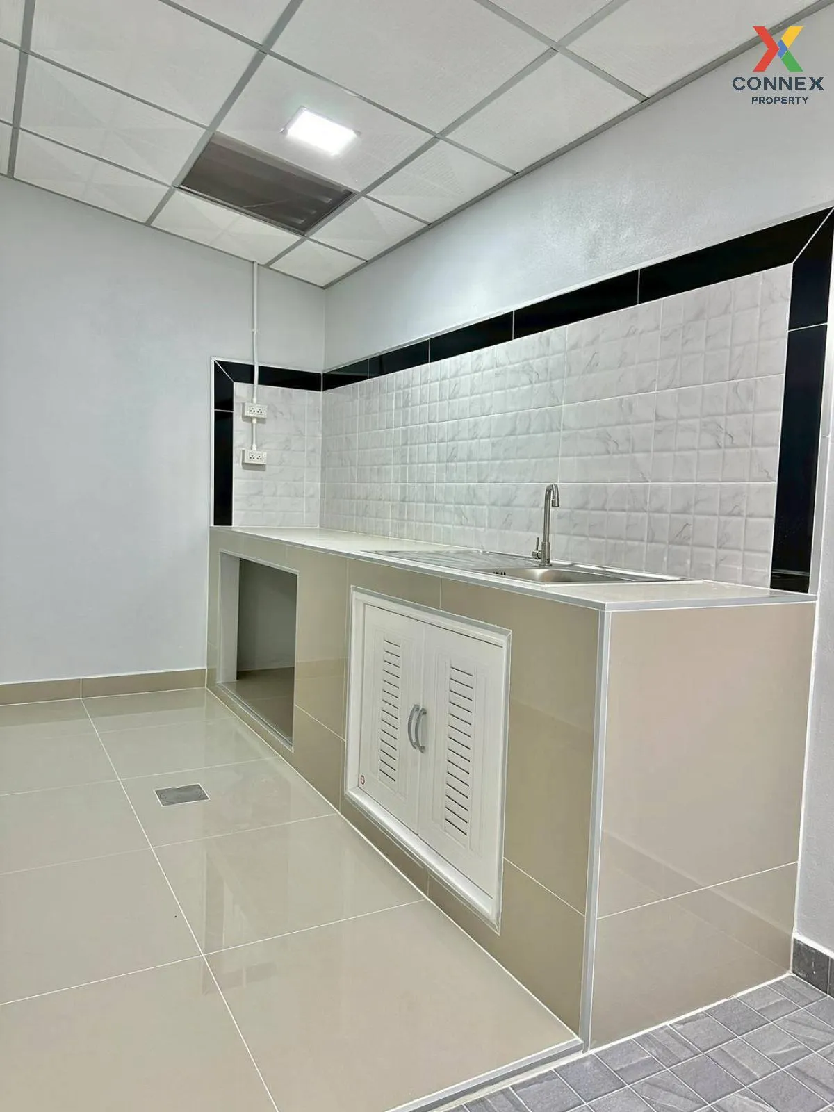 For Sale Townhouse/Townhome  , Baan Pruksa 18 Bangyai , newly ren For Sale Townhouse/Townhome  , Baan Pruksa 18 Bangyai , newly ren