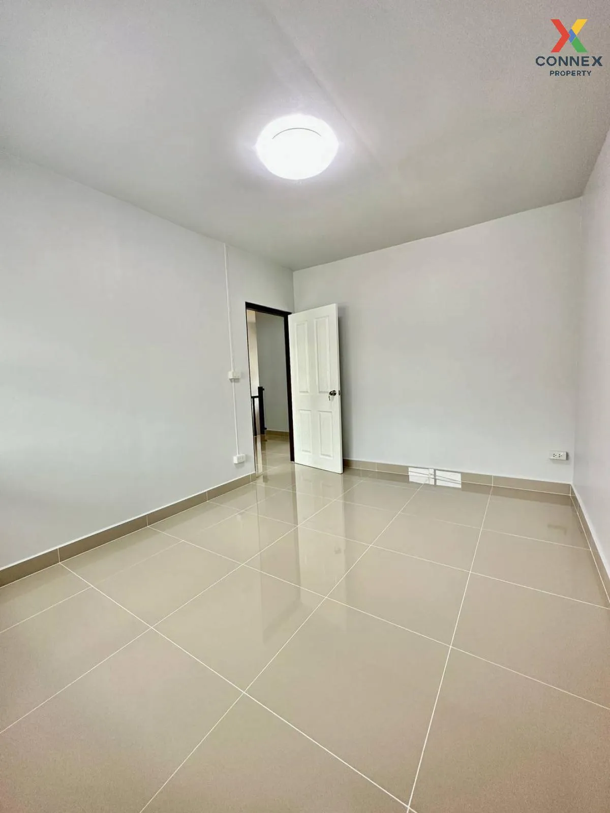 For Sale Townhouse/Townhome  , Baan Pruksa 18 Bangyai , newly ren For Sale Townhouse/Townhome  , Baan Pruksa 18 Bangyai , newly ren