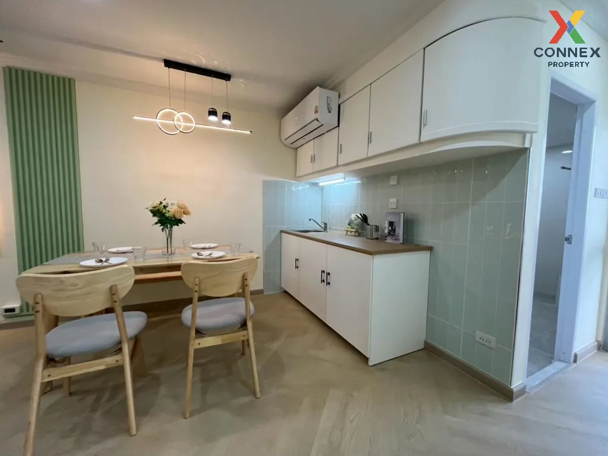 For Sale Condo , Phisawit Tower , BTS-Phahon Yothin 24 , Chomphon