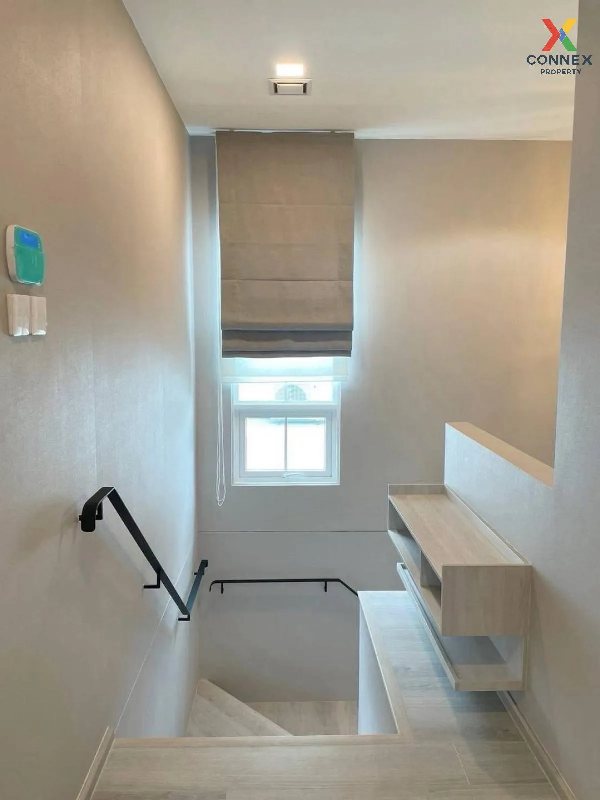 For Rent House , Chaiyapruek Bangna Km. 15 , nice view , wide fro