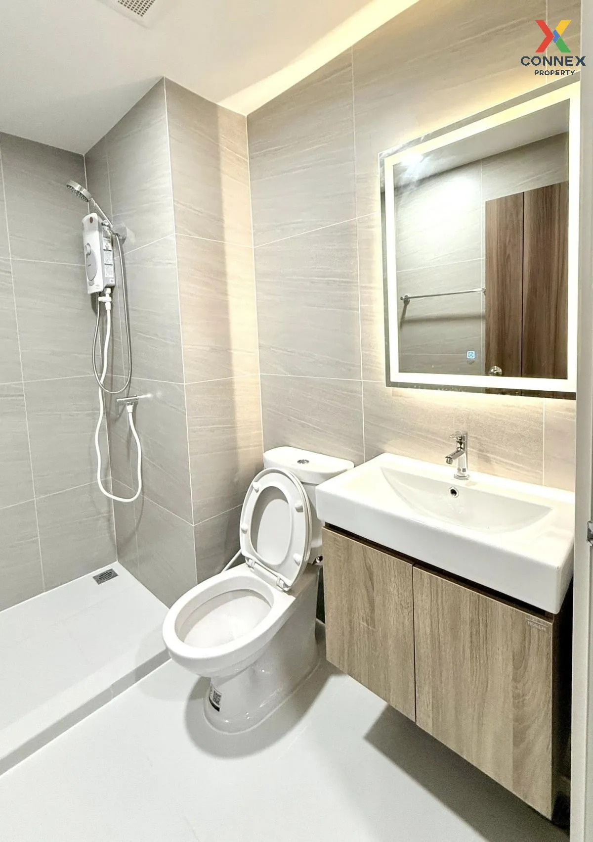 เช่าคอนโด  เดอะเบลกราเวีย @ รัชดา17 MRT-สุทธิสาร ดินแดง เขต ห้วยข