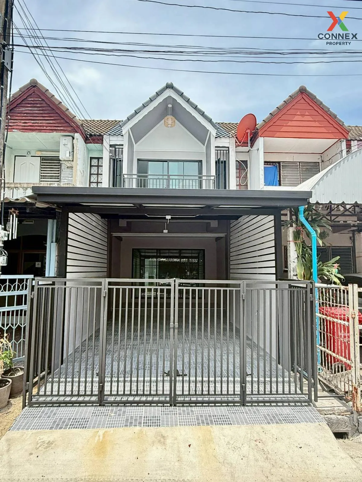 ขายทาวน์เฮ้าส์/ทาวน์โฮม  บ้านลานทอง รีโนเวทใหม่ บางพูด ปากเกร็ด ก 1