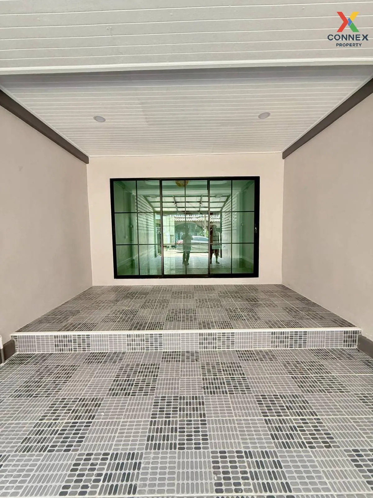 ขายทาวน์เฮ้าส์/ทาวน์โฮม  บ้านลานทอง รีโนเวทใหม่ บางพูด ปากเกร็ด ก 3