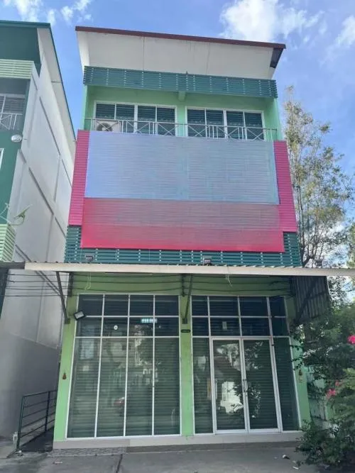 เช่าอาคารพาณิชย์ 1 คูหา 3.5ชั้น ซ.บางแวก 116 คลองขวาง เขต ภาษีเจริญ กรุงเทพ CX-129770