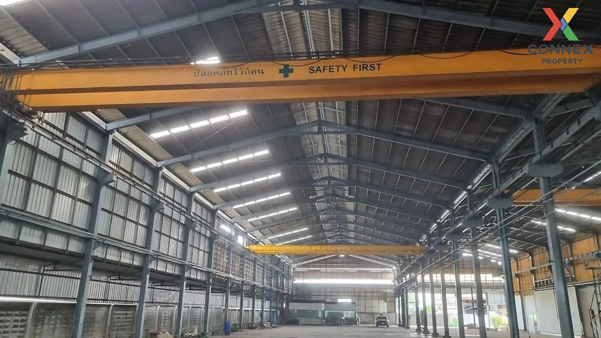 For Sale For sale: land with a factory warehouse,Phra Samut Chedi 3