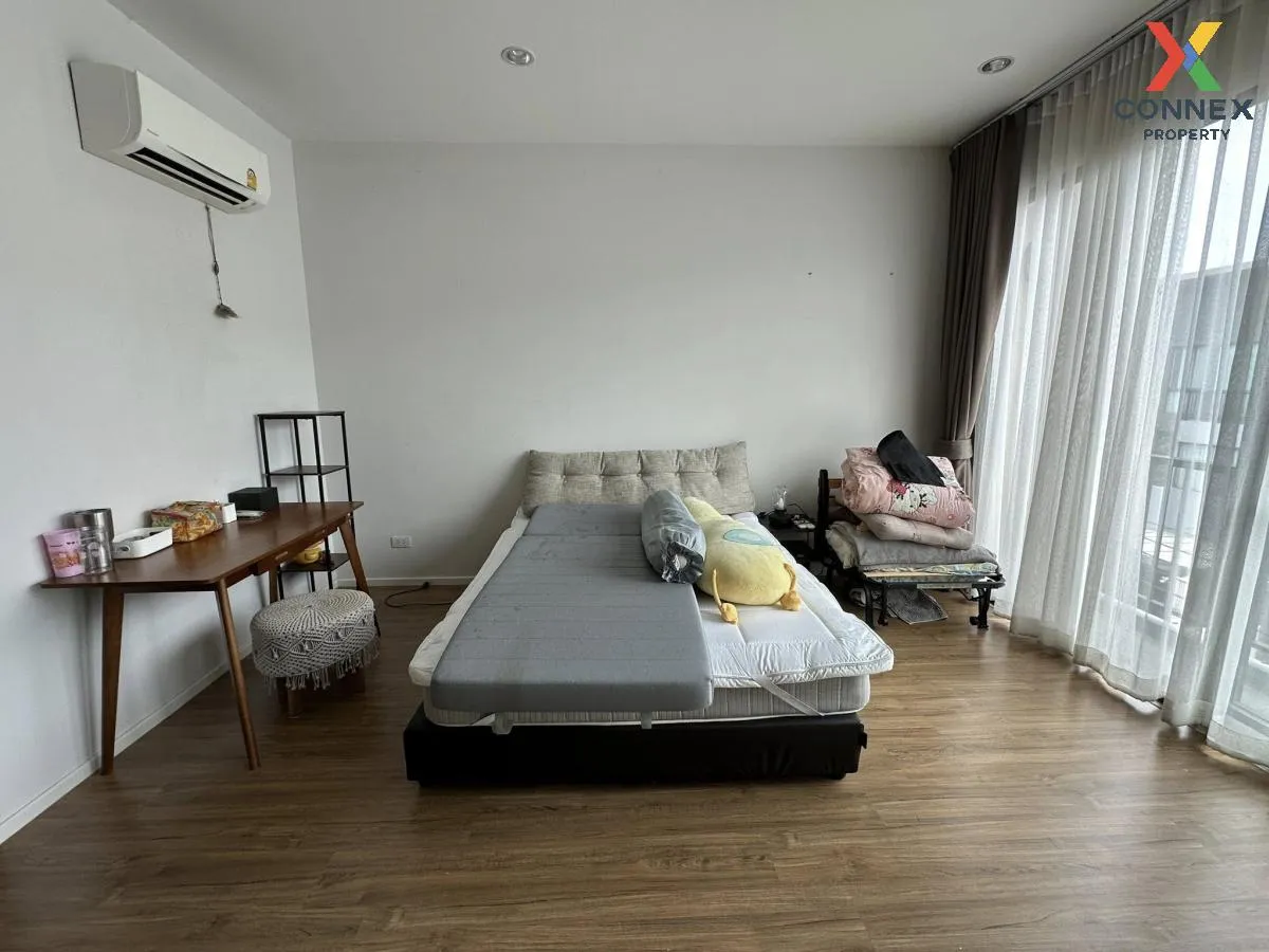 เช่าทาวน์เฮ้าส์/ทาวน์โฮม  บ้านกลางเมือง วัชรพล ออเงิน เขต สายไหม 