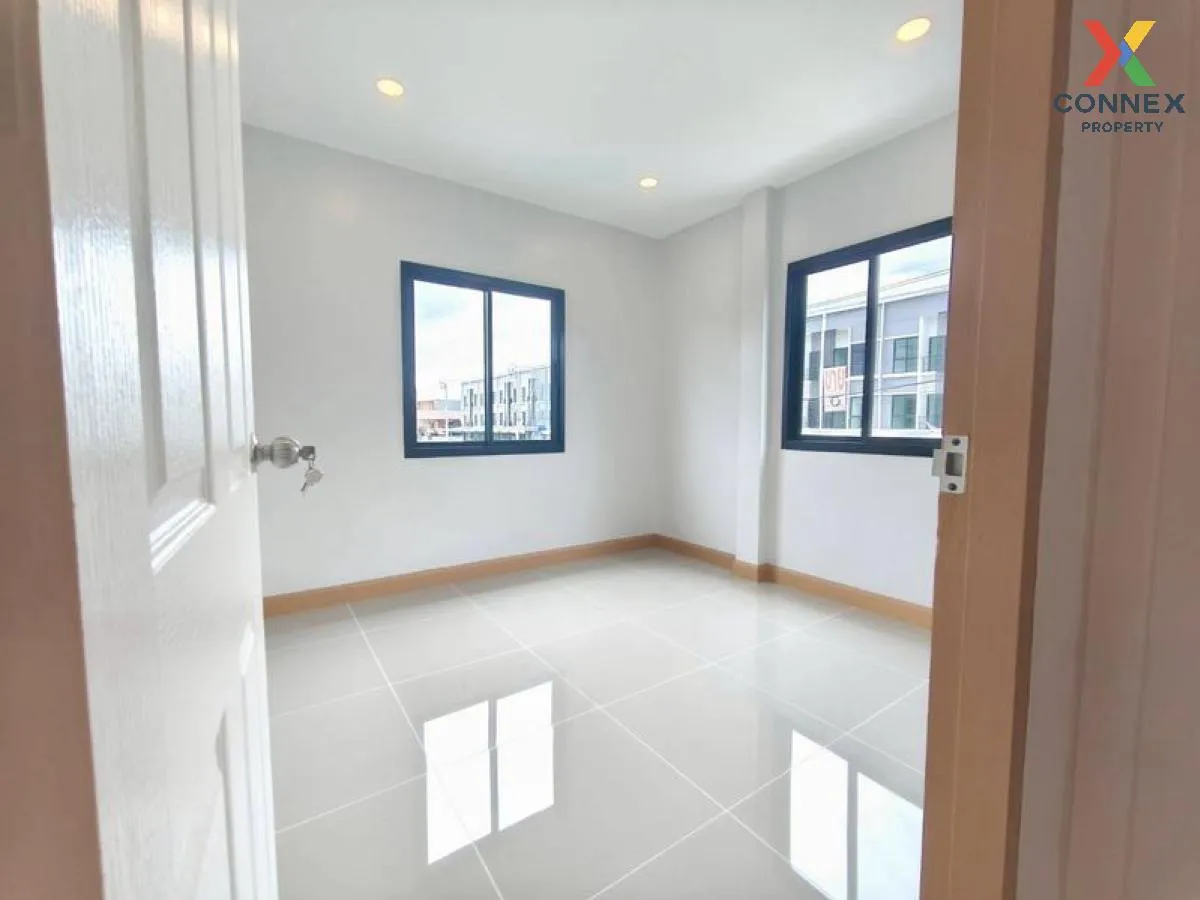 For Sale Townhouse/Townhome  , Ausara Bangbuathong , Bang Bua Tho