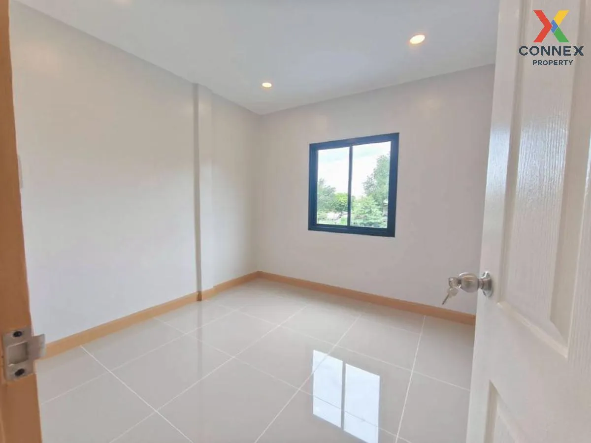 For Sale Townhouse/Townhome  , Ausara Bangbuathong , Bang Bua Tho