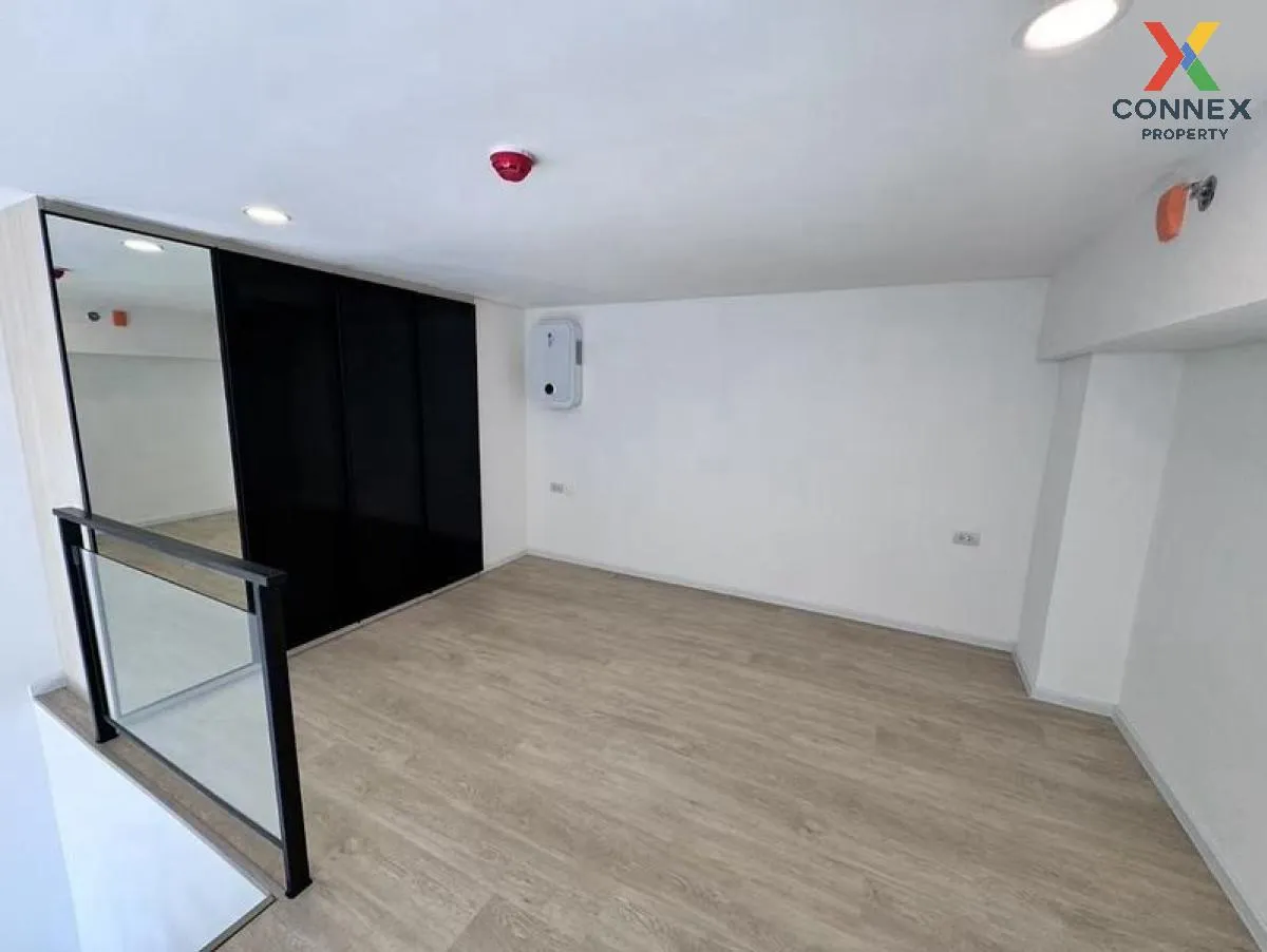 ขายคอนโด  ไซมิส พระราม 9 (แลนด์มาร์ค @MRTA Station) ห้วยขวาง เขต  ขายคอนโด  ไซมิส พระราม 9 (แลนด์มาร์ค @MRTA Station) ห้วยขวาง เขต  4