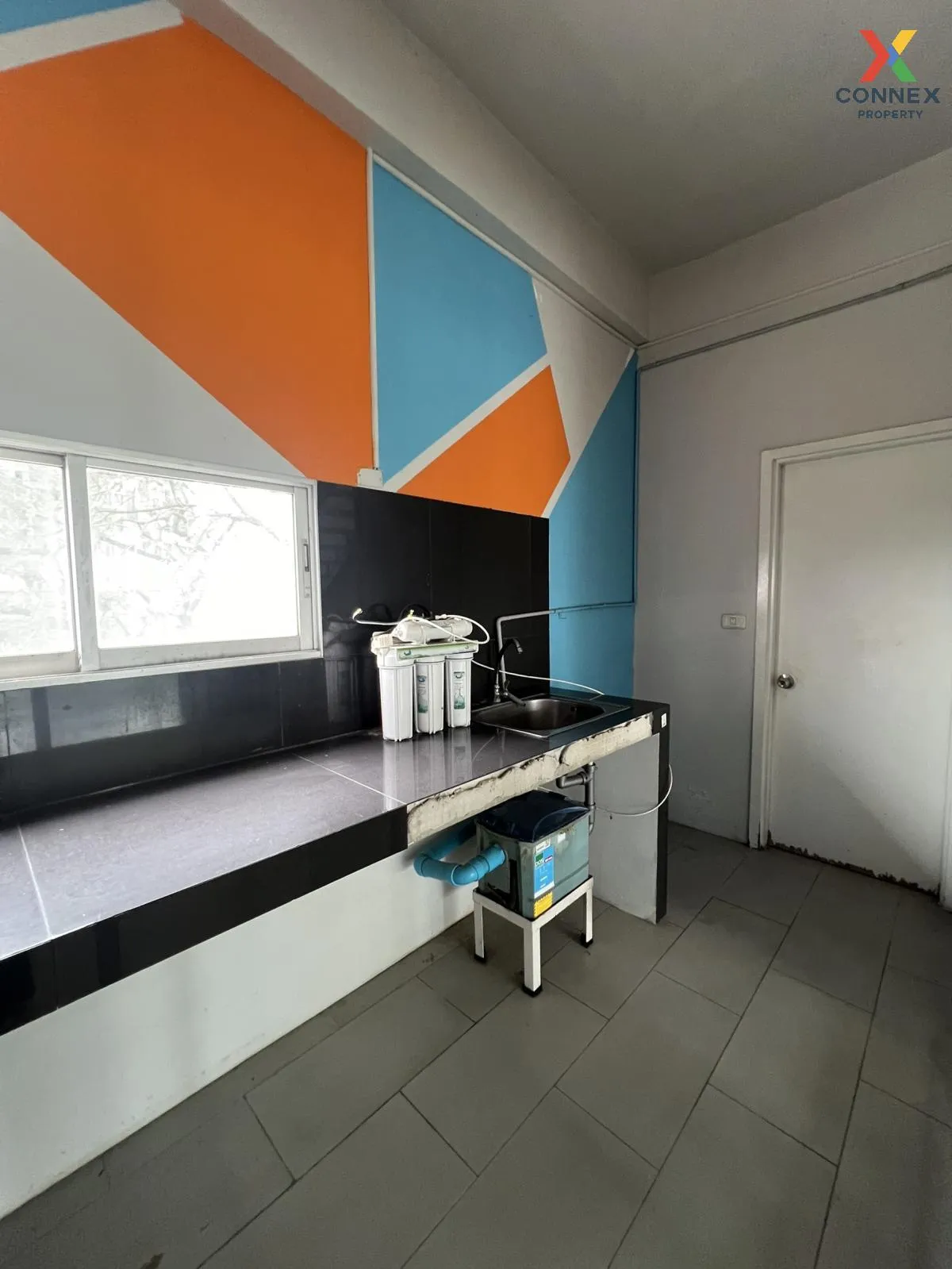 ขายทาวน์เฮ้าส์/ทาวน์โฮม  ไซมิส บลอสซั่ม แอท แฟชั่น ห้องมุม MRT-วง 2