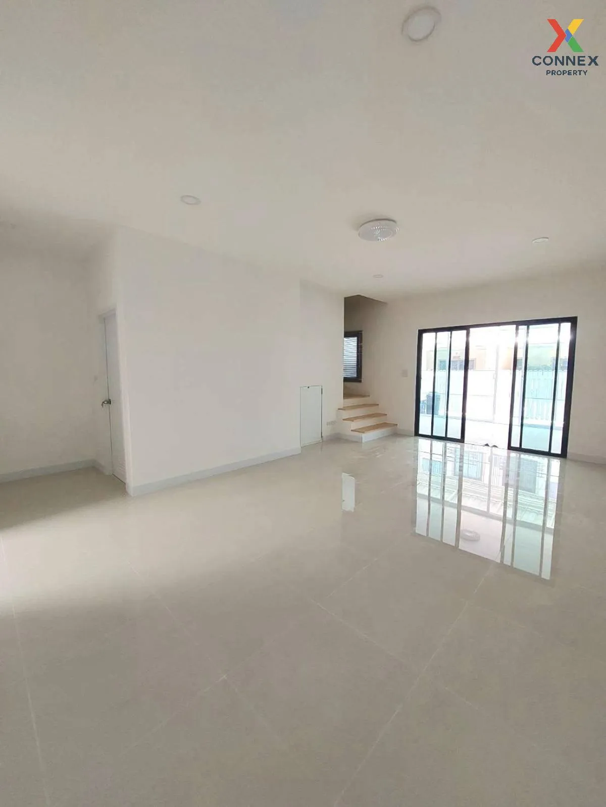 For Sale Townhouse/Townhome  , Goodland , Talat Krathum Baen , Kr 3