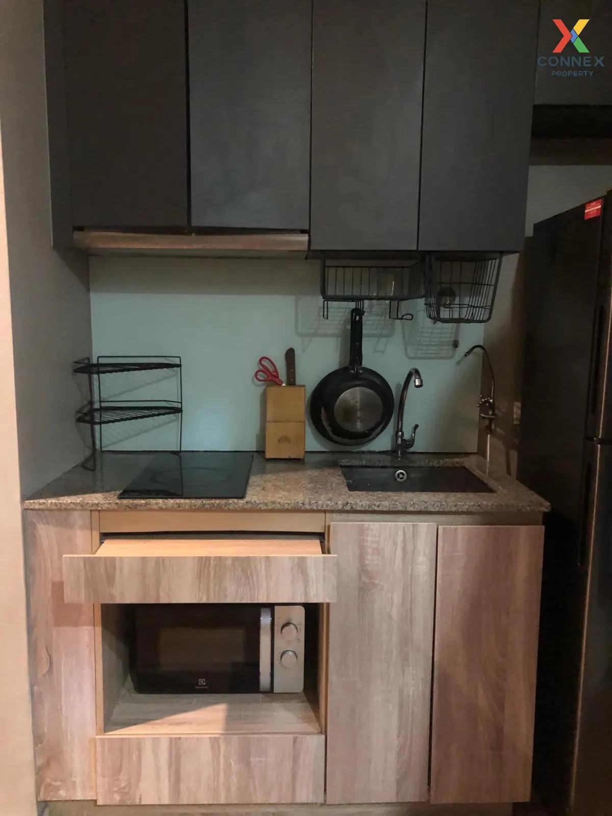 เช่าคอนโด  บลอสซั่ม คอนโด แอท สาทร - เจริญราษฎร์ BTS-สุรศักดิ์ ทุ