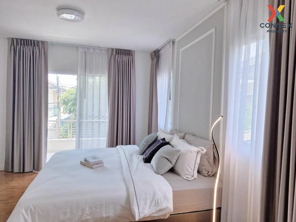 For Rent House , PRUKSA VILLAGE THE SEASON ROMKLAO - LADKRABANG ,