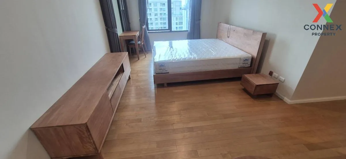 ขายคอนโด  วิลล่า อโศก เพนท์เฮ้าส์ MRT-เพชรบุรี มักกะสัน เขต ราชเท