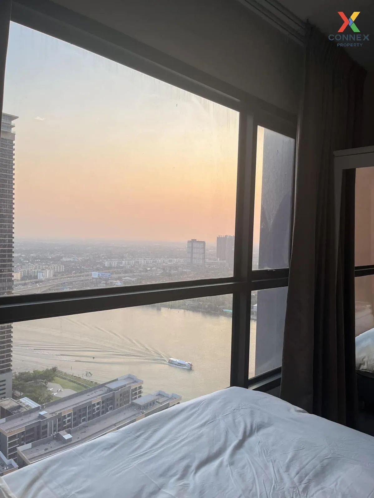 เช่าคอนโด  เดอะ โพลิแทน อควา MRT-สะพานพระนั่งเกล้า บางกระสอ เมือง