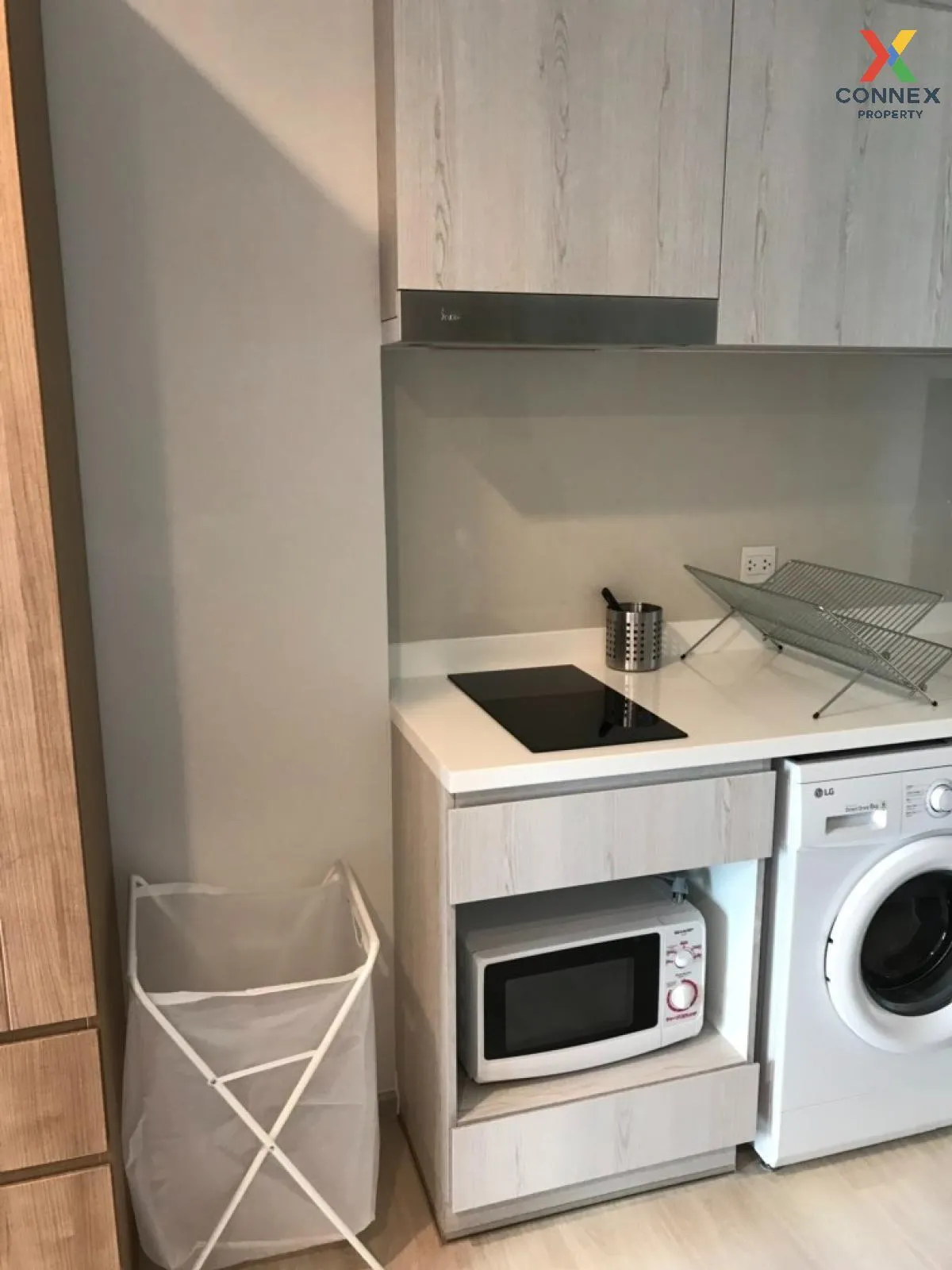 FOR RENT condo , Life One Wireless , BTS-Phloen Chit , Lumpini , 