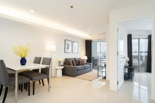 ขายคอนโด  เดอะ วอเตอร์ฟอร์ด ไดมอน ชั้นสูง BTS-พร้อมพงษ์ คลองตัน เขต คลองเตย กรุงเทพ CX-130165