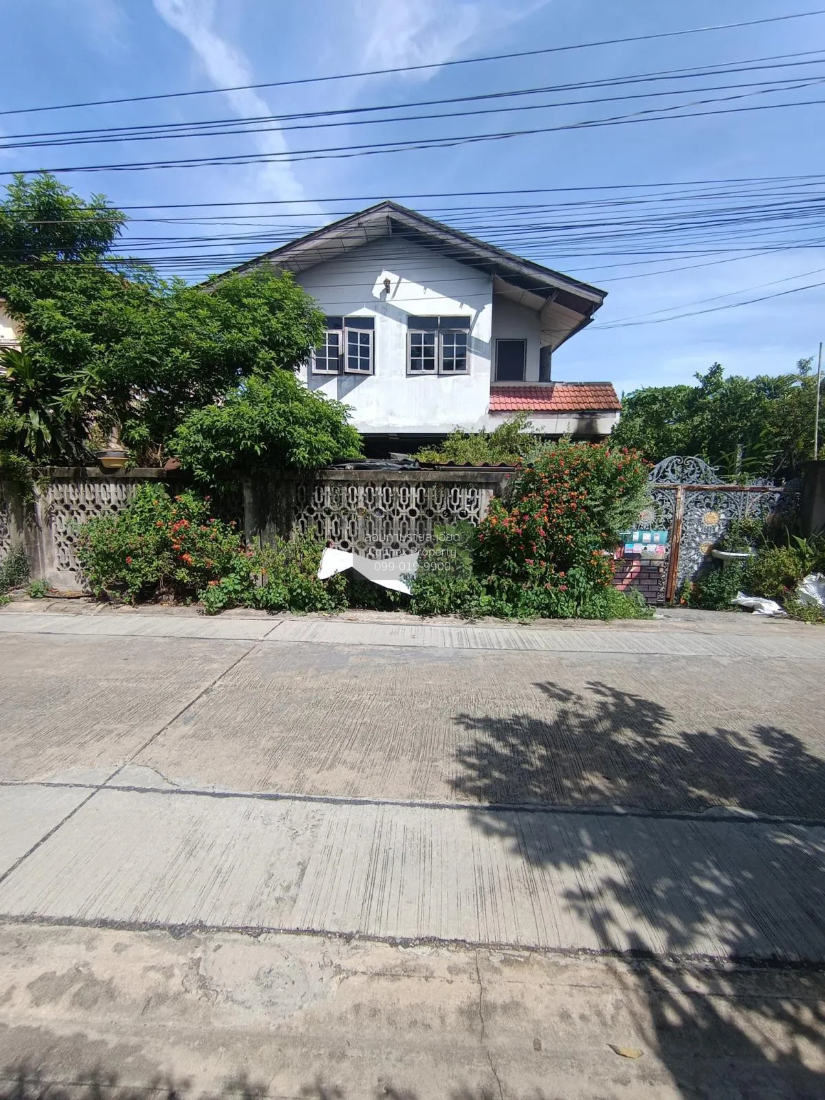 For Sale Land and building for sale Bang Waek 120 , Bang Phai , B 1
