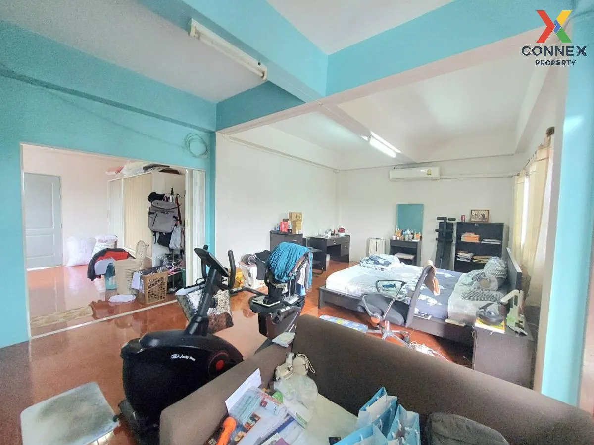 ขายอาคารพาณิชย์ ติดถนนสวนผัก ตลิ่งชัน เขต ตลิ่งชัน กรุงเทพ CX-130