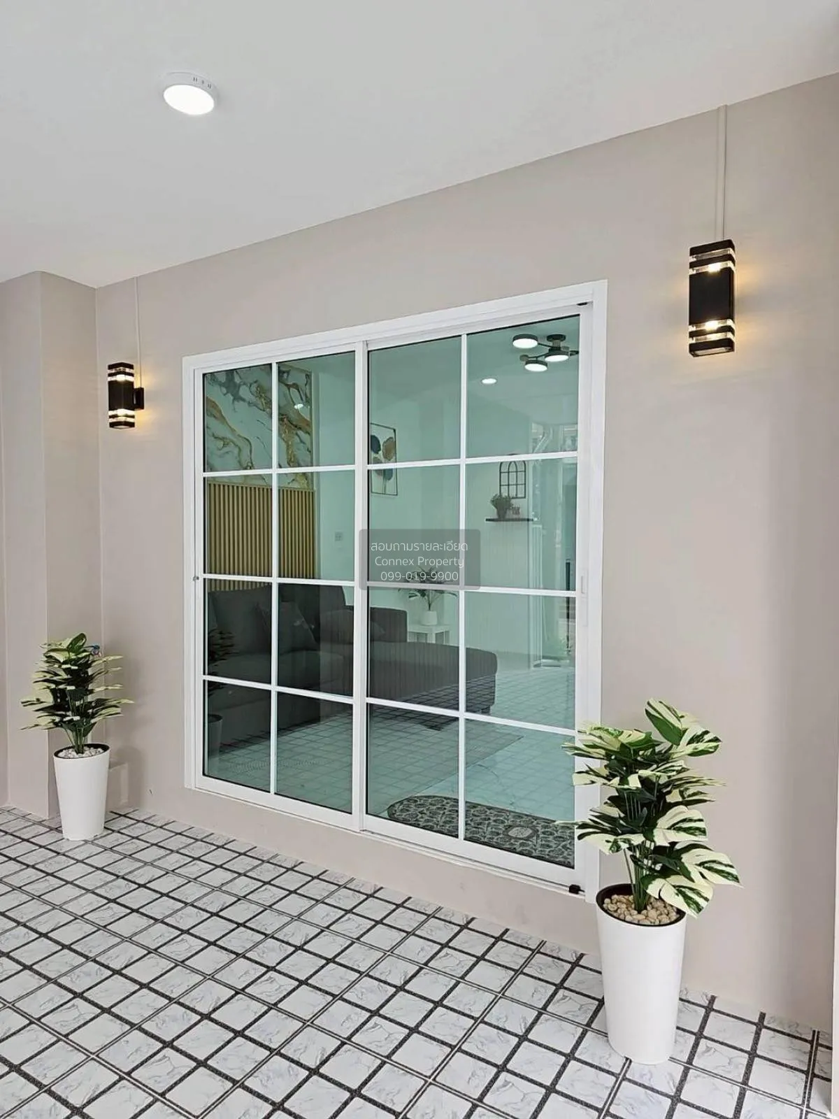 For Sale House , Baan Karnmanee , wide frontage , newly renovated 2