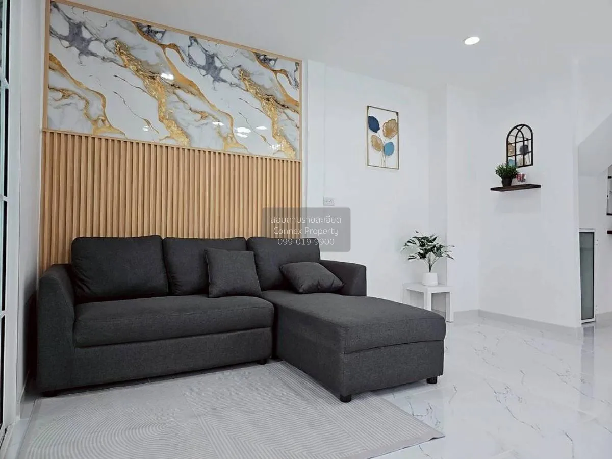 For Sale House , Baan Karnmanee , wide frontage , newly renovated