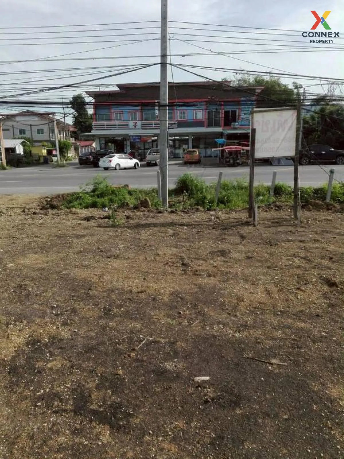 For Rent 5 rai of vacant land, Muang Lop Buri District , Nikhom S