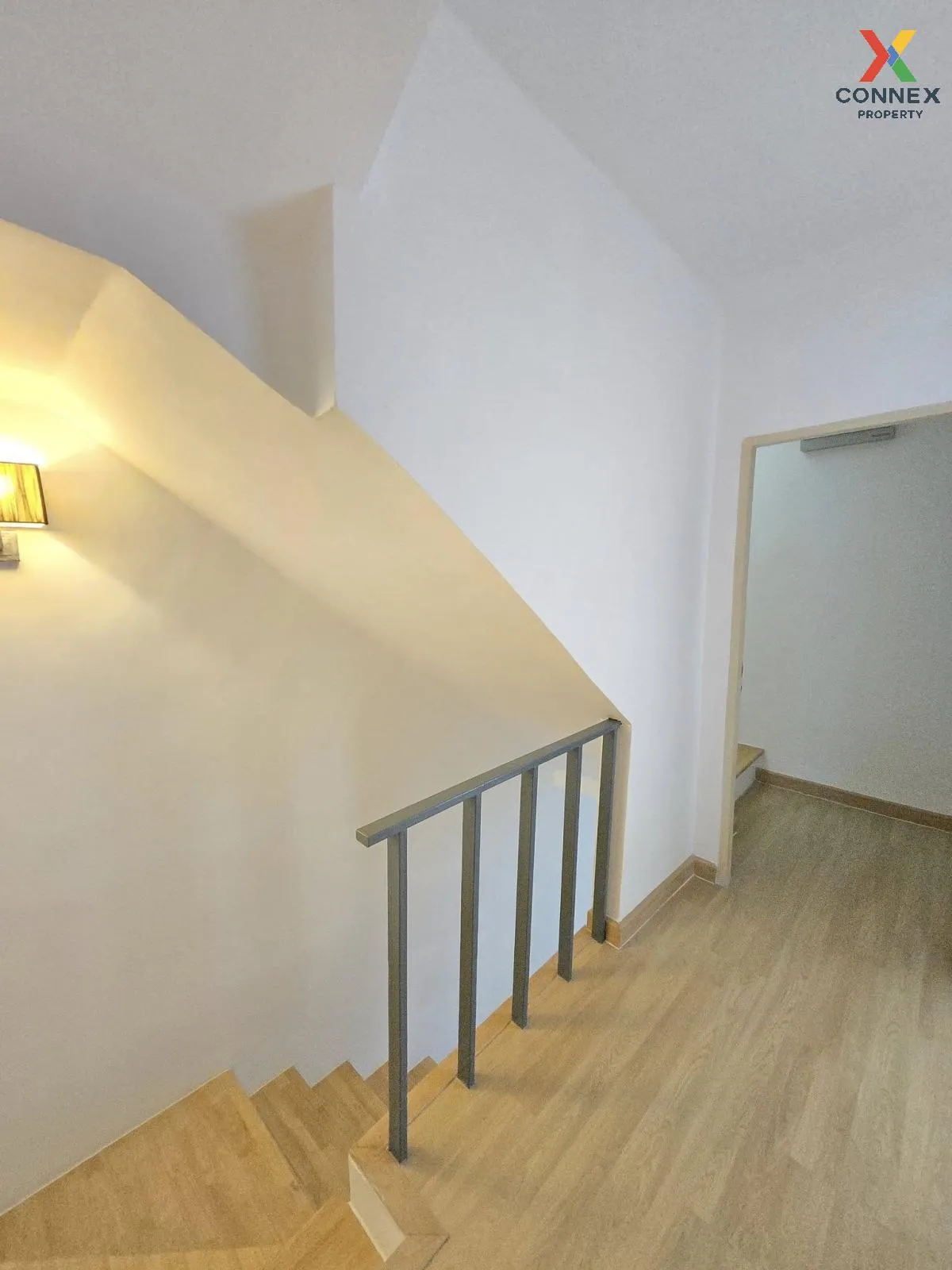 ขายทาวน์เฮ้าส์/ทาวน์โฮม  อารียา เดลี่ เกษตร-นวมินทร์ รีโนเวทใหม่ 