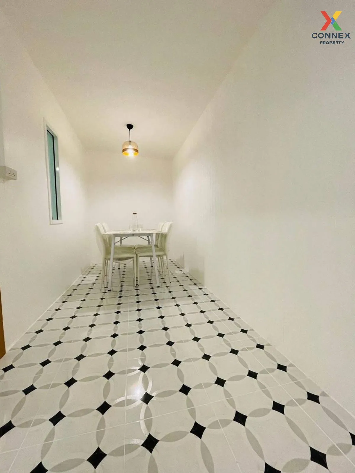 For Sale Townhouse/Townhome  , Sriprajak 5 , newly renovated , Ba