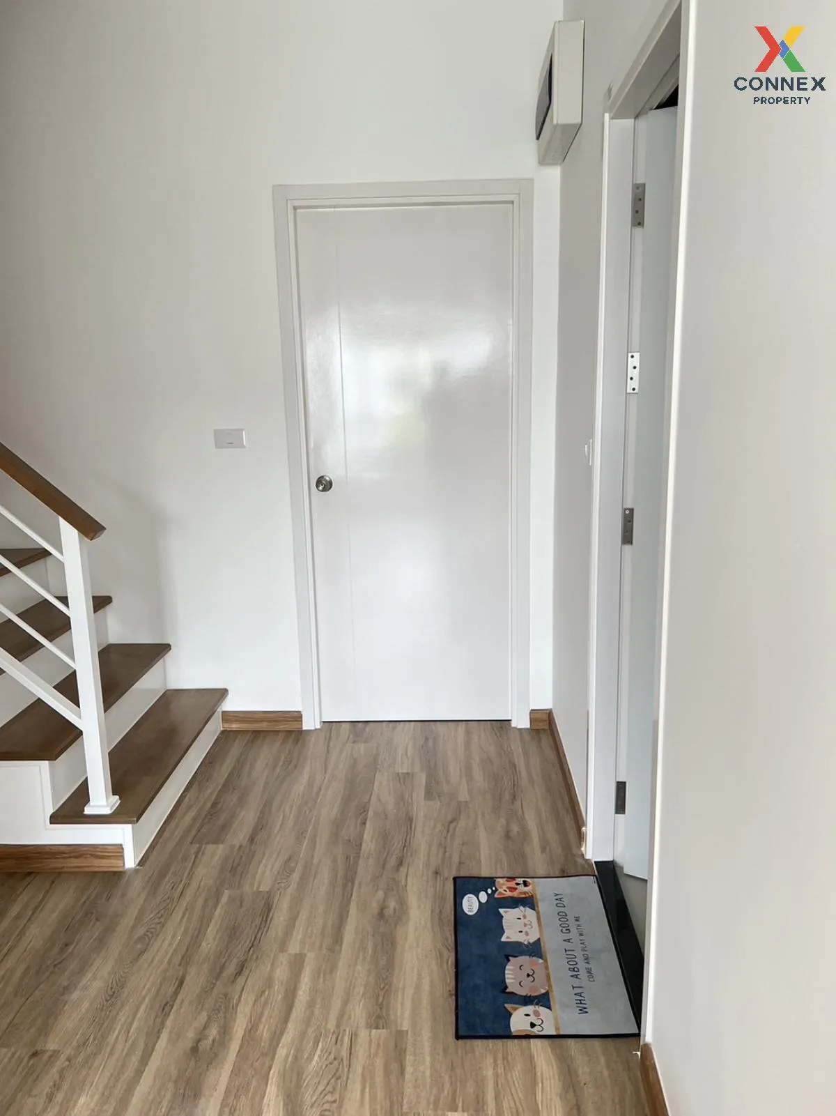 For Rent Townhouse/Townhome  , Patio Srinakarin - Rama 9 , Hua Ma