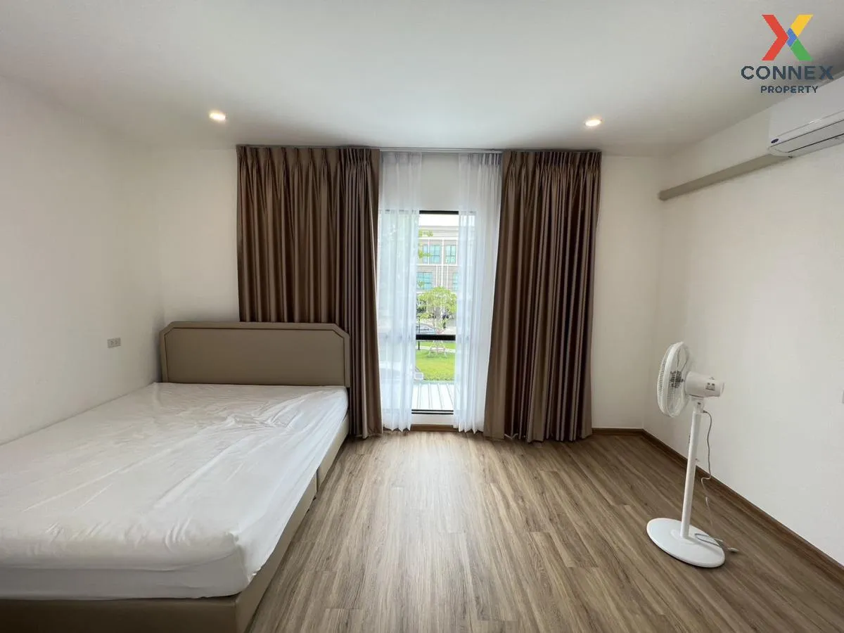 For Rent Townhouse/Townhome  , Patio Srinakarin - Rama 9 , Hua Ma