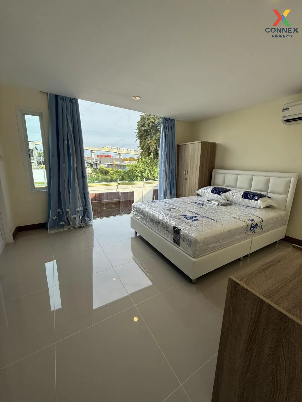 เช่าบ้าน  ศรีแบริ่ง เพลส MRT-ศรีแบริ่ง (สายสีเหลือง) สำโรงเหนือ เ