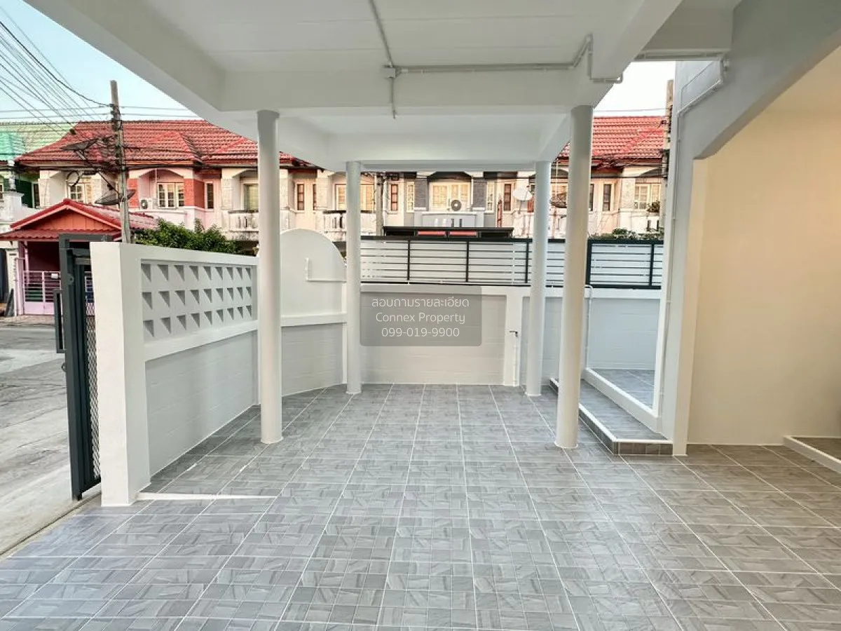 For Sale Townhouse/Townhome  , Baan Karnmanee , newly renovated , 4