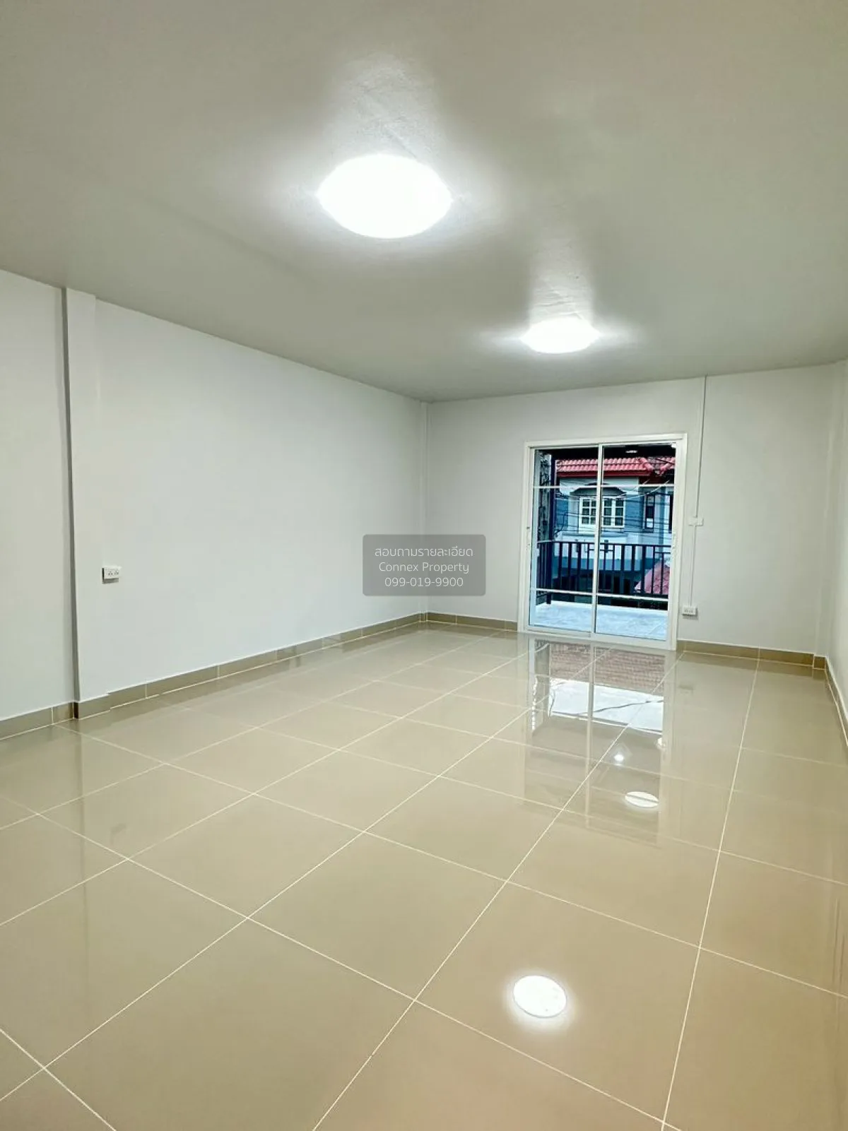 For Sale Townhouse/Townhome  , Baan Karnmanee , newly renovated ,