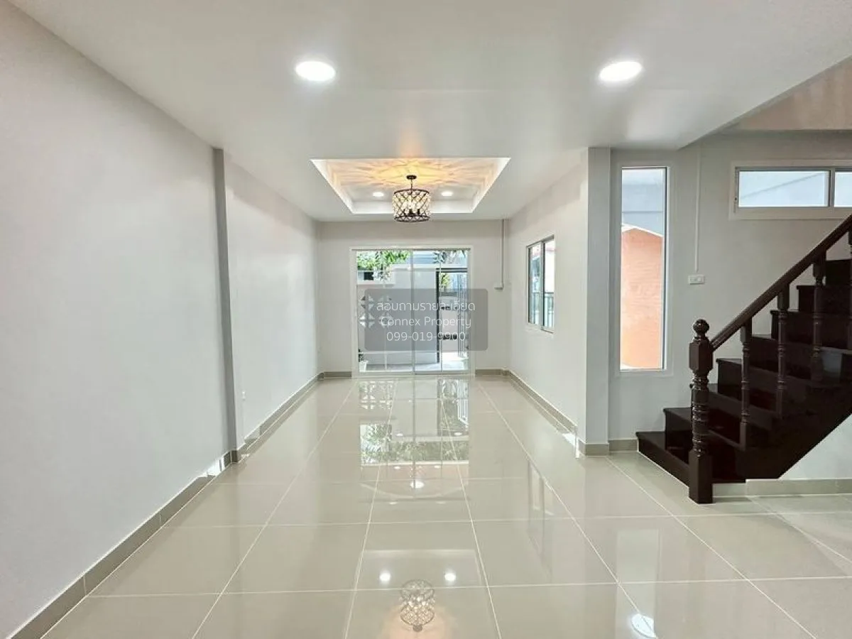 ขายทาวน์เฮ้าส์/ทาวน์โฮม  บัวทองธานี พาร์ค รีโนเวทใหม่ บางบัวทอง บ 4