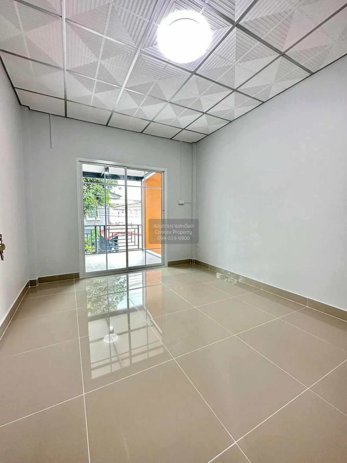 ขายทาวน์เฮ้าส์/ทาวน์โฮม  บัวทองธานี พาร์ค รีโนเวทใหม่ บางบัวทอง บ