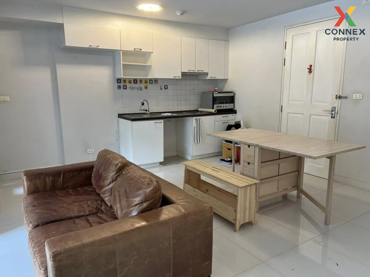 ขายคอนโด  สาทร พลัส บาย เดอะ การ์เด้น MRT-คลองเตย ช่องนนทรี เขต ย 3