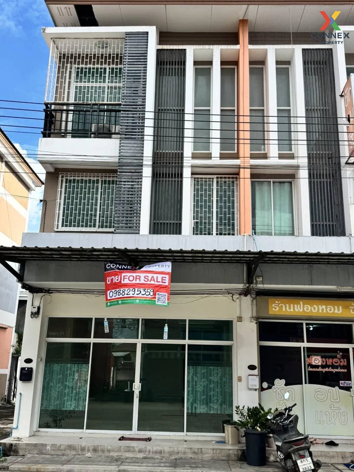 ขายอาคารพาณิชย์  ไอลีฟ ทาวน์ ลำลูกกา – คลอง 3 ห้องมุม ลาดสวาย ลำล 1