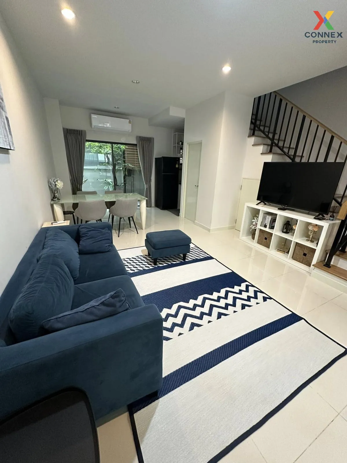 เช่าทาวน์เฮ้าส์/ทาวน์โฮม  บ้านกลางเมือง บางนา - วงแหวน ดอกไม้ เขต 2