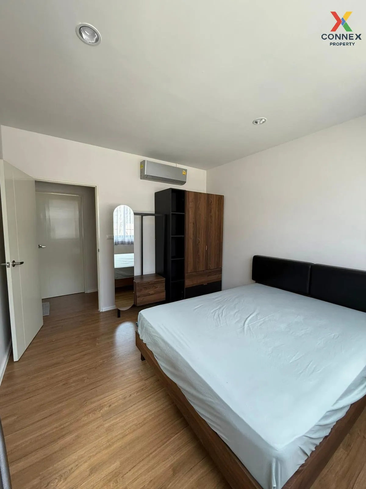 เช่าทาวน์เฮ้าส์/ทาวน์โฮม  บ้านกลางเมือง บางนา - วงแหวน ดอกไม้ เขต