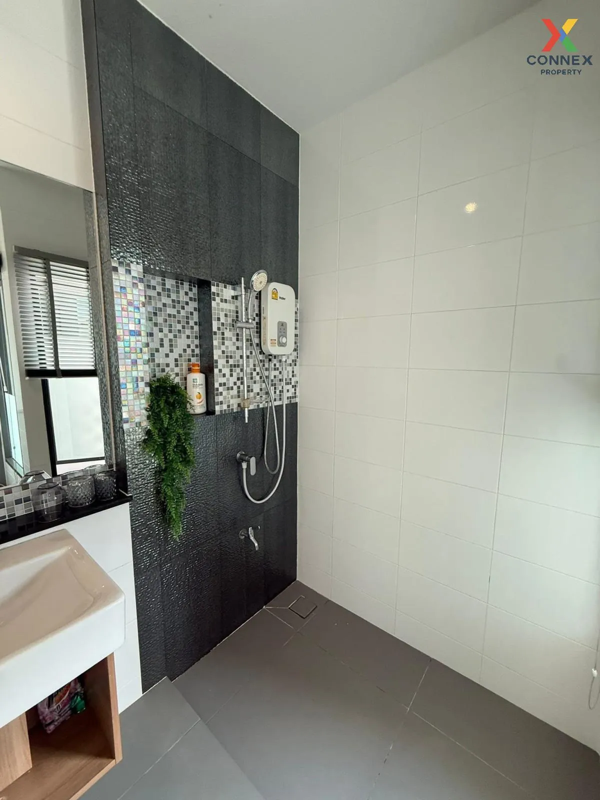 เช่าทาวน์เฮ้าส์/ทาวน์โฮม  บ้านกลางเมือง บางนา - วงแหวน ดอกไม้ เขต