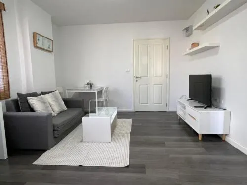 เช่าคอนโด  ดีคอนโด แคมปัส รีสอร์ท บางนา บางบ่อ บางบ่อ สมุทรปราการ CX-130508