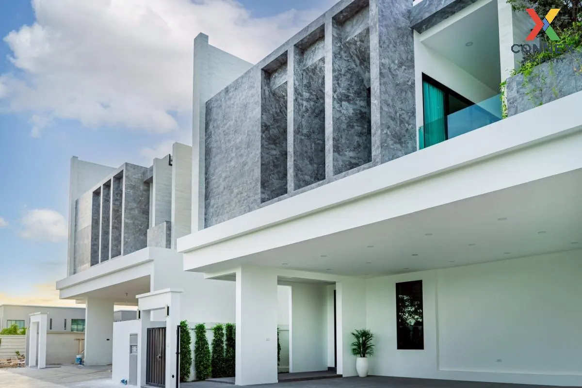 ขายบ้าน  แทมเบอร์ ไพรเวท พูลวิลล่า ห้วยใหญ่ บางละมุง ชลบุรี CX-13 1